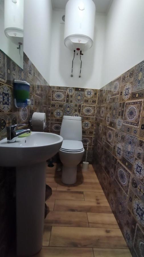Отель "Swallow House" Çerkassi Dış mekan fotoğraf
